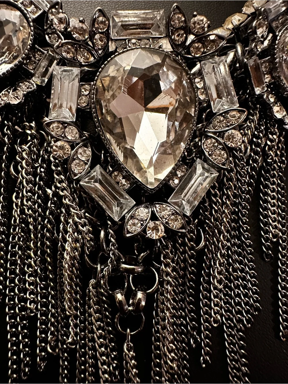 Vintage Charming Charlie Chunky Statement necklace/Glass and black metal